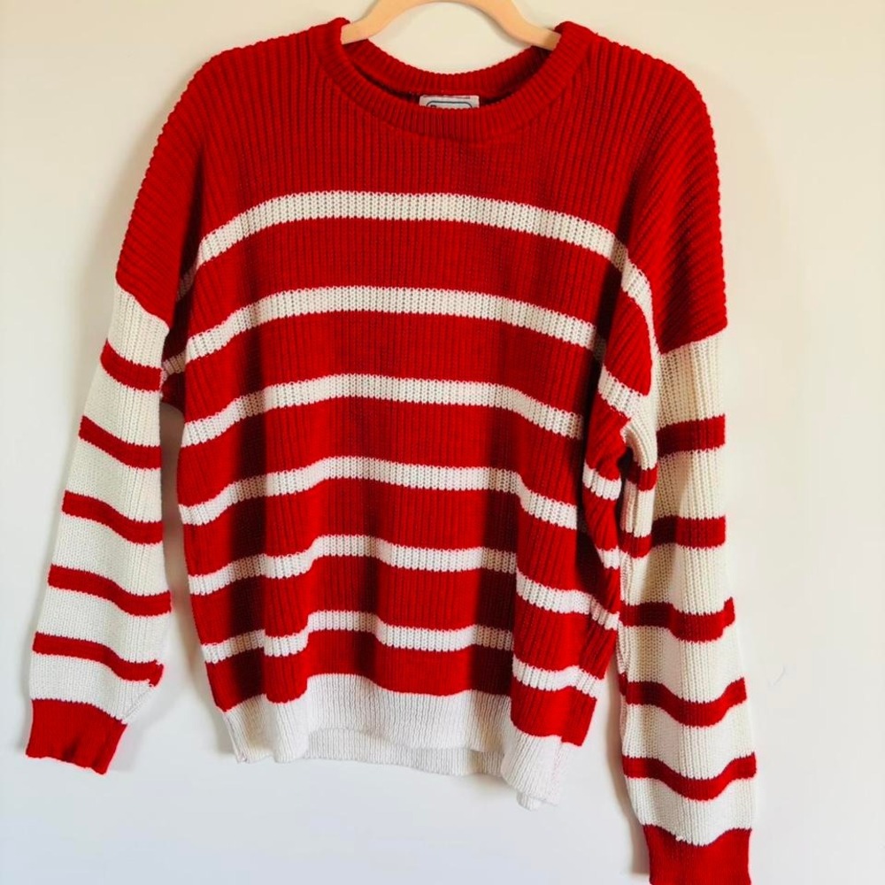 Vintage 80s Red & white striped knit sweater‎ Size L #knitwear #striped #80s